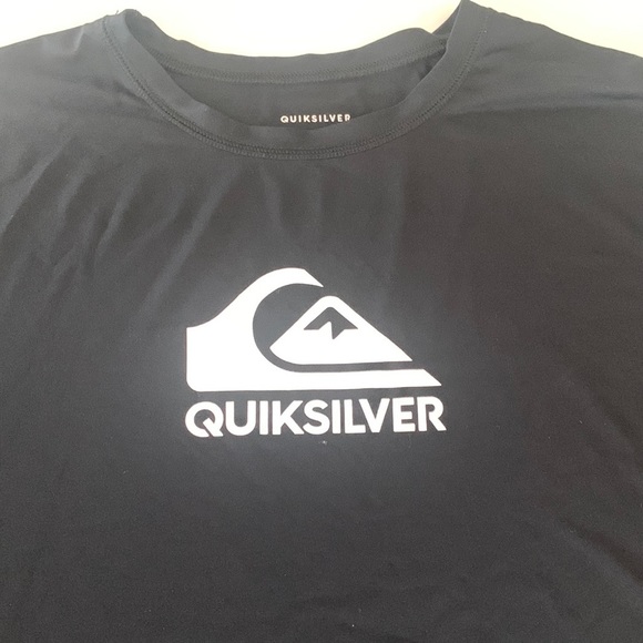 Quicksilver Rash Guard - Picture 6 of 6